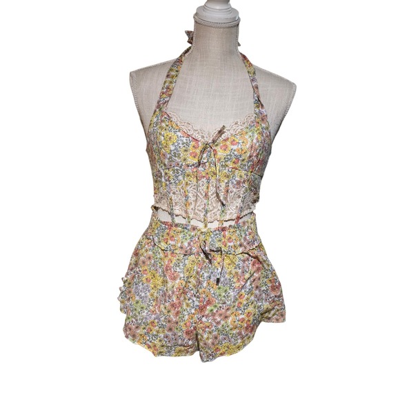 For Love & Lemons Esme Cotton SET Floral Print Halter Crop Top Shorts Set - Picture 2 of 6